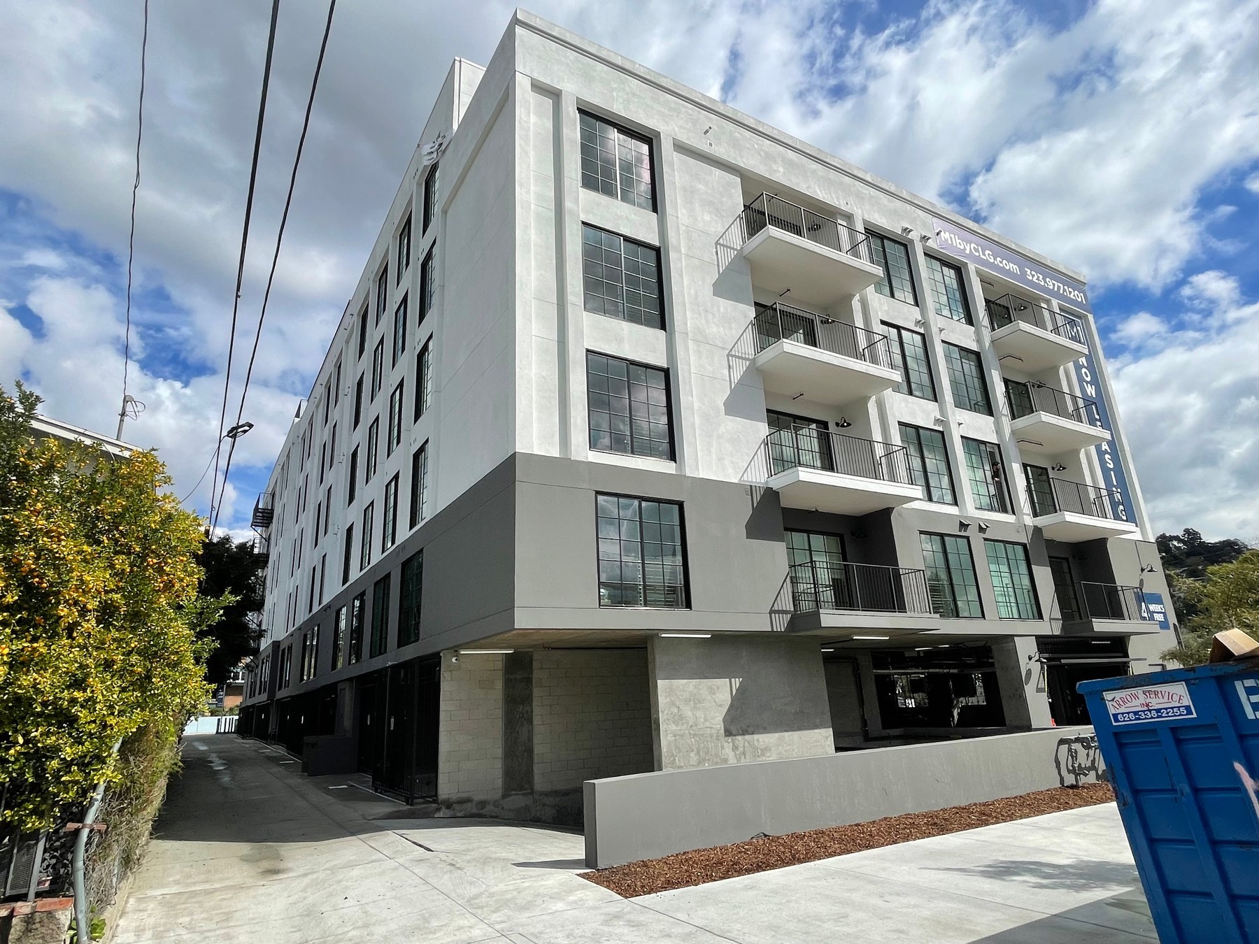 Completed Southwest Stucco commercial and multifamily building